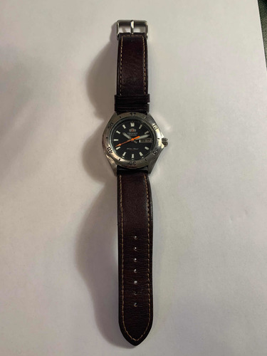 Imagen 5 de 8 de Reloj Oriente De Buceo
