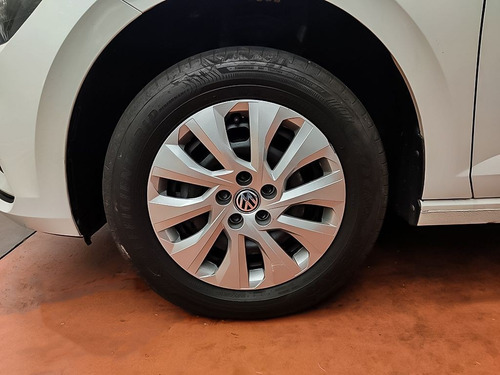 Imagem 8 de 12 de Volkswagen Polo 1.0 Mpi Total 2020
