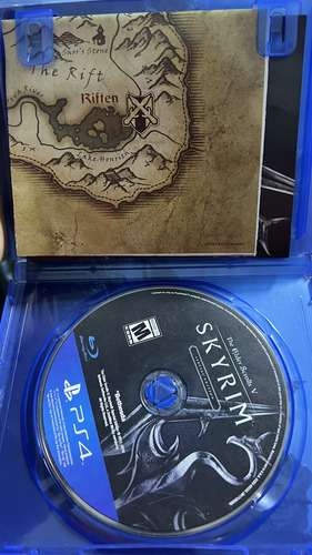 The Elder Scrolls V: Skyrim Special Edition Ps4 Físico (Reacondicionado)