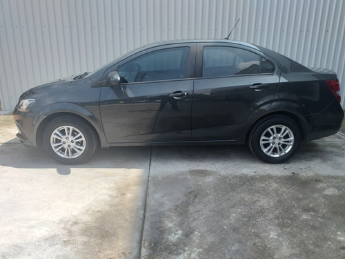 Imagen 2 de 13 de Chevrolet Sonic 2017 1.6 Lt At