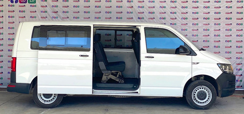 Imagen 7 de 15 de Volkswagen Transporter 9 Pasajeros 2017