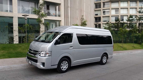 Imagen 1 de 10 de Renta De Camionetas Toyota Y Sprinter Con Y Sin Chofer*