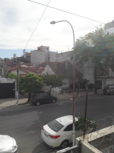 Imagen 9 de 19 de Ph 3 Amb Con Espacio De Cochera 1er Piso X Esc