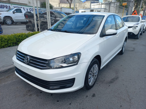 Volkswagen Vento 1.6 Starline At