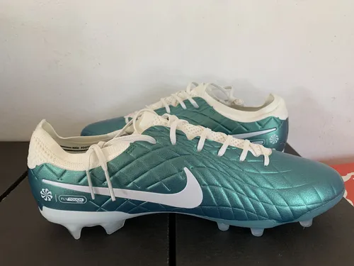 Nike tiempo 2012 best sale