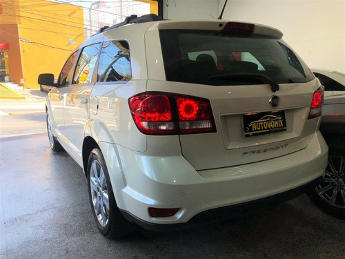 Imagem 6 de 25 de Fiat Freemont 2.4 16v Precision 2013 7 Lugares Teto Solar