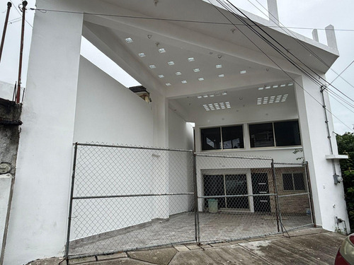 Casa En Lomas De Tuxpan Fovissste