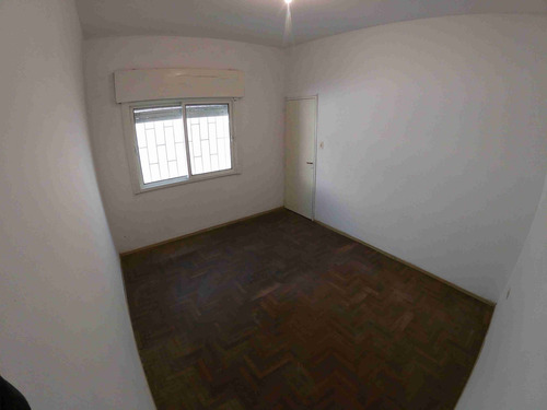 Imagen 10 de 16 de Venta 2 Ambientes Interno Con Jardin Excelente Ubicacion