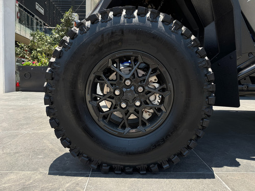 Polaris RZR Pro R