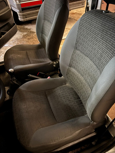 Peugeot Partner 1.6 Hdi Furgon Confort 92
