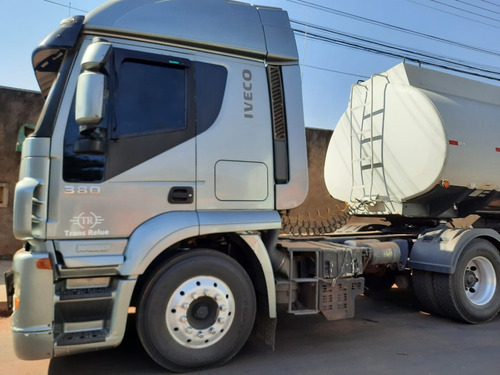 Imagem 3 de 4 de Iveco Stralis 380