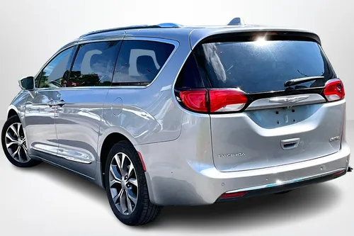 Chrysler Pacifica 2017