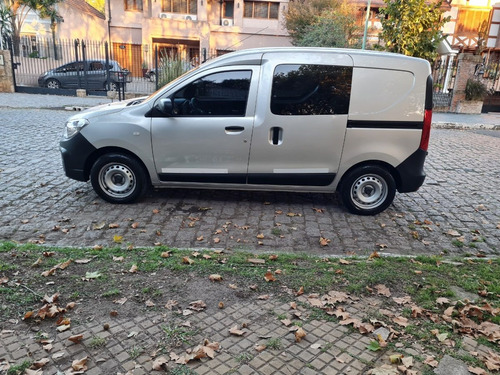 Imagen 8 de 14 de Renault Kangoo 1.6n Emotion Sce 5asc 2plc 2019