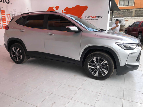 Imagen 3 de 15 de Chevrolet Tracker Paquete D 2021 Plata