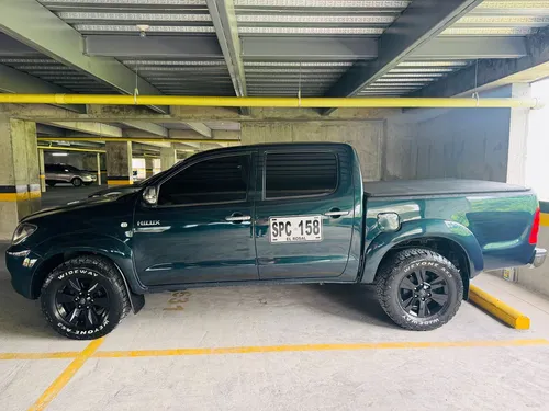 Toyota Hilux 2.7 4x4