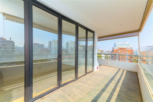Departamento En Venta De 3 Dorm. En Las Condes