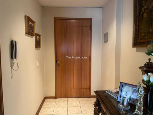 Departamento En Venta De 4 Dorm. En Las Condes