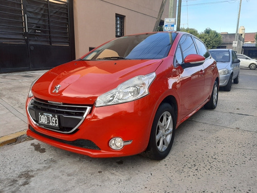 Peugeot 208 1.5 Allure 2015