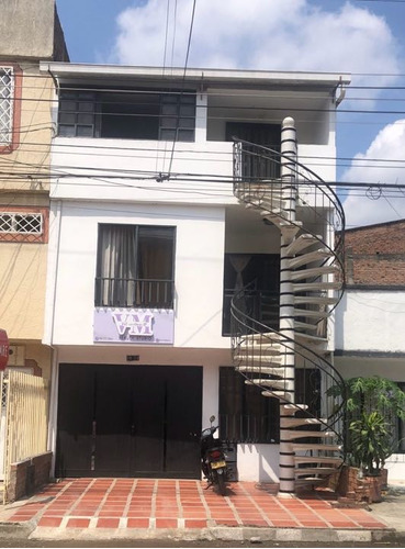 Vendo Casa Bifamiliar En Villacolombia