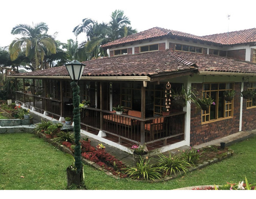 Se Vende Casa En Anapoima Cundinamarca