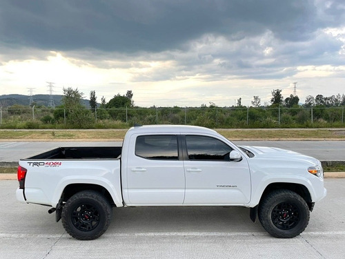 Imagen 15 de 15 de Toyota Tacoma 2019 3.5 Trd Sport 4x4 At