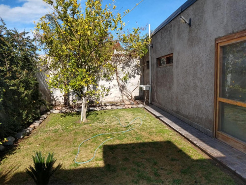 Casa En Venta - 4 Dormitorios 4 Baños - San Rafael