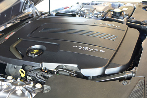 Jaguar F-Type CabrioMLB1744 2.0 P300 GASOLINA R-DYNAMIC CABRIO AUTOMÁTICO