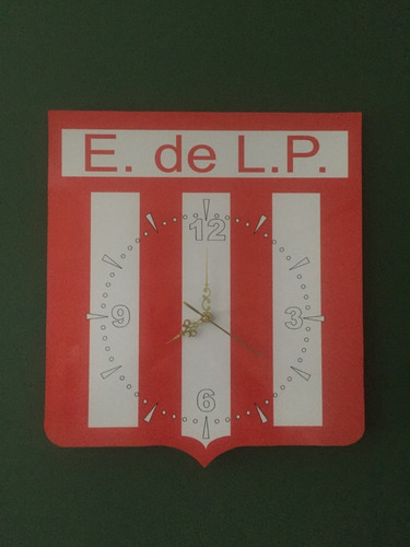 Escudo Reloj Estudiantes De La Plata Pincha Fibrofácil 