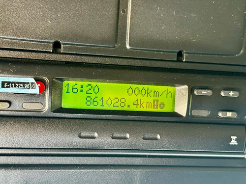 R440 6x4 Streamline Edição Especial 60 Uni No Brasil