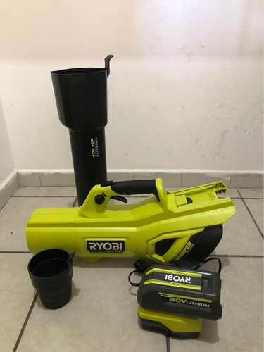 Kit Sopladora 40v Con Batería 4ah Y Cargador Ryobi Ry404014k Color Verde