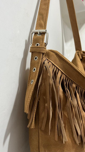 Bolso Cartera Universitario Urbano Gamuza Flecos Moda Mujer Camel