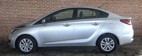 Imagem 1 de 12 de Hyundai Hb20s 1.0 Comfort Plus 12v Flex 4p Manual