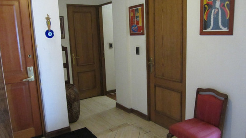 Amplio Y Comodo Departamento En Excelente Ubicación
