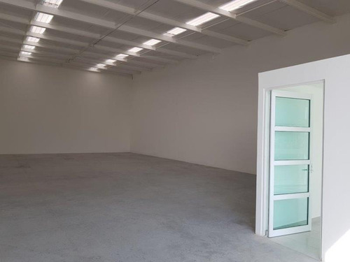 Imagen 3 de 9 de Bodega En Renta En Parque Industrial Carretera 431 200m2