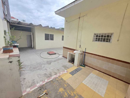 Casa En Venta De Un Nivel Col. Ignacio Zaragoza