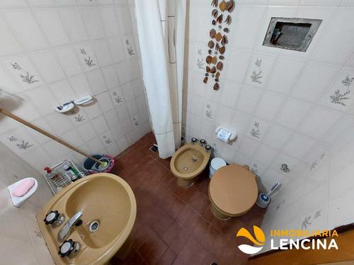 Imagen 8 de 14 de Departamento En Venta - 2 Dormitorios C/cochera - Santa Rita/carlos Paz