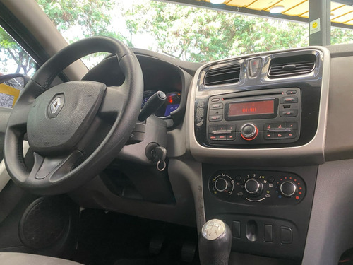 Renault Logan 1.0 EXPRESSION 16V FLEX 4P MANUAL