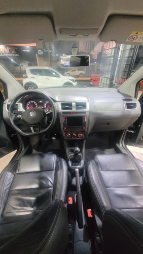 Volkswagen Fox 1.6 Connect Total Flex 5p