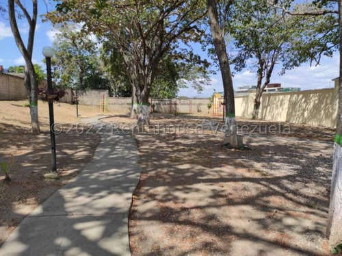 Imagen 26 de 30 de Casas En Venta Villa Roca Cabudare 22-17084 /m