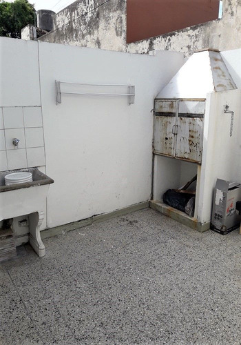 Imagen 6 de 6 de 41 E/ 24 Y 25 - Ph 1 Dorm Con Patio- Baum Propiedades