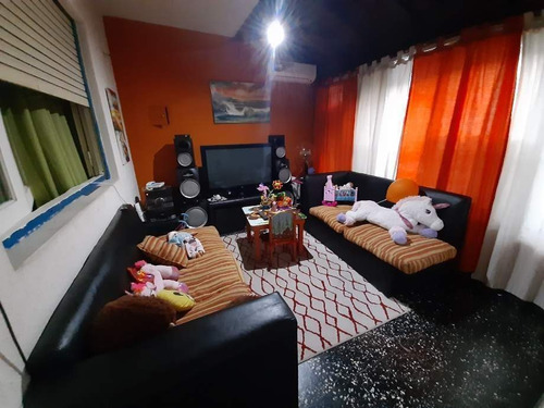 Imagen 4 de 14 de Permuta - Chalet De 4 Ambientes En Venta Ideal Emprendimiento - Ituzaingo Sur