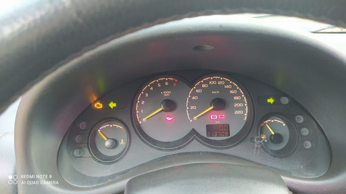 Imagem 5 de 15 de Chevrolet Classic Life 1.0