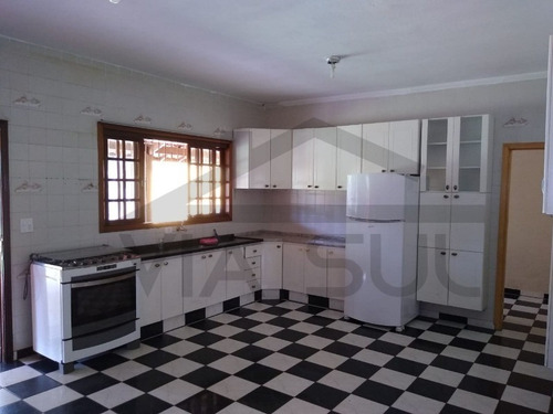 Imagem 15 de 30 de Sabe Aquele Lugar Ideal Para Quem Gosta De Pescar, Reunir A Família E Ter Conforto, Este Sítio Tem Infraestrutura Completa Para Moradia E Lazer. - 400 - 34598665