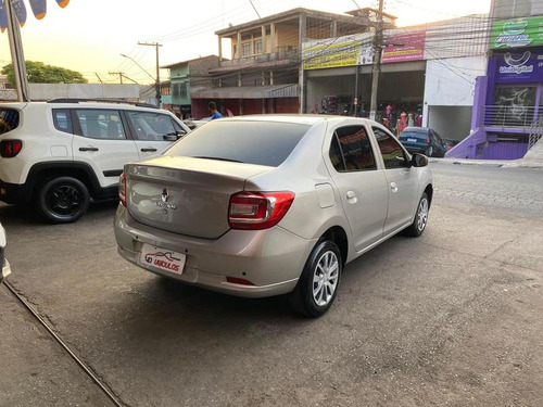 Renault Logan Expr 10