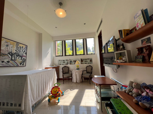 Imagen 16 de 23 de Se Vende Pb 420m2 4h+2s/5b+s/7p/altamira/5789