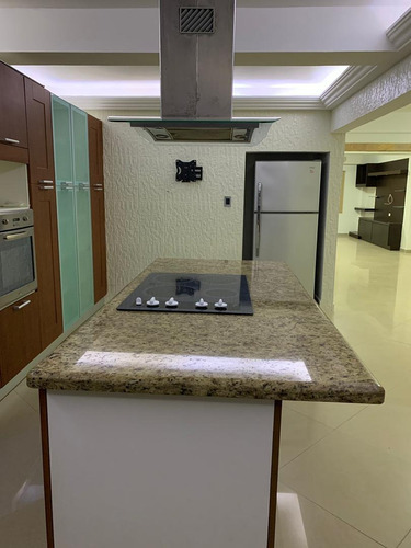 Imagen 7 de 14 de En Alquiler Fijo Bello Townhouse En Pampatar