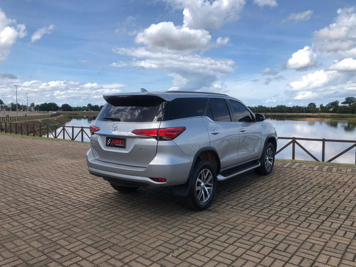 Imagem 6 de 14 de Toyota Sw4 2020 2.8 Tdi Srx 7l 4x4 Aut. 5p