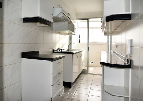 Dpto. En Venta 3 Dorm / Vista / Metro Manquehue / Apumanque