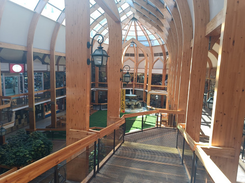 Alquiler Local Comercial 60 M² En Galería Del Sol, Bariloche.