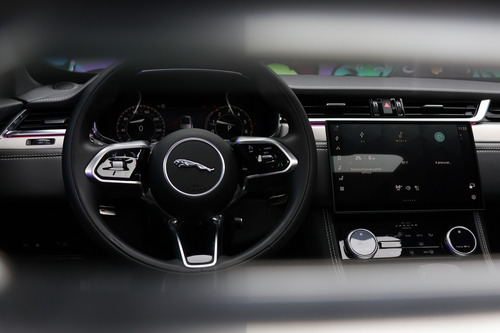 Jaguar F-PACE 2.0 R-dynamic Se Awd Aut. (p400e) (phev) 4p Hibrido